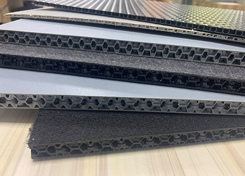 供應(yīng)鏈優(yōu)化：PP塑料蜂窩板行業(yè)如何應(yīng)對原材料價(jià)格波動